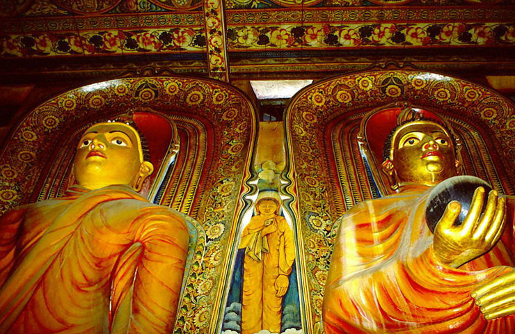 © Martina Miethig, Sri Lanka, buddhistischer Tempel in Dikwella